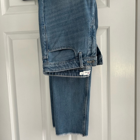 Vineyard Vines Women's Classic Denim Jeans-NWOT - Picture 1 of 3